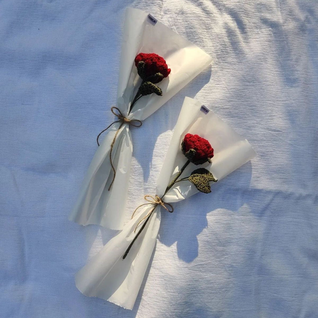 Handmade crochet rose bouquet everlasting flower gift